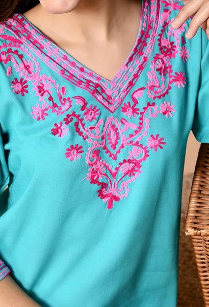LIBOZA Embroidered Kashmiri Tunic Top, Short Kurti for Women on Jeans, V-Neck, 3/4 Sleeve, Floral Design